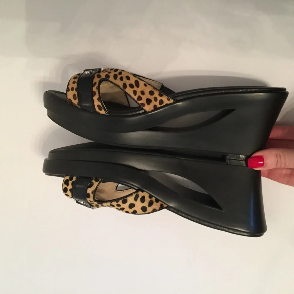 CALVIN KLEIN NEW SHOES PLATFORM BLACK TAN MISMATCH Size 7.5 & 8